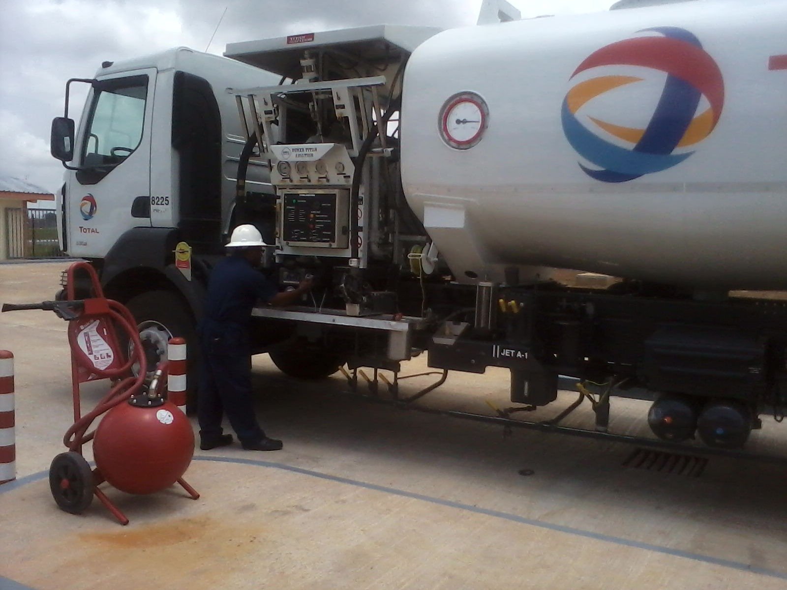 Delta Flow Precision Limited – Delivering Accuracy, Safety & Certified NDT Solutions Across Nigeria